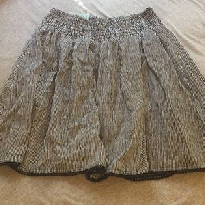 Old Navy skirt (S) NWT